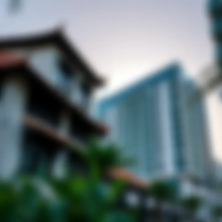 A comparison of traditional and modern architectural styles in Dubai